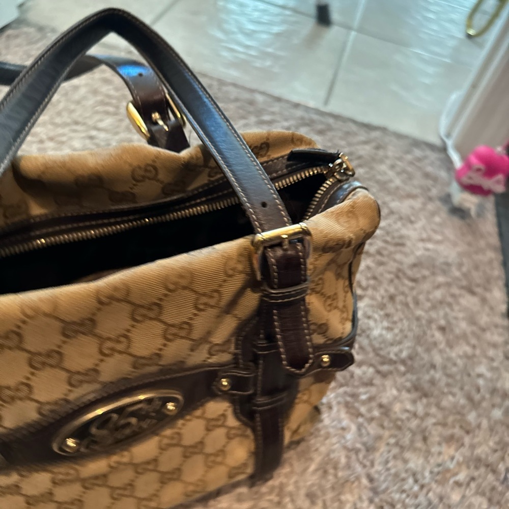 gucci - Picture 3 of 9